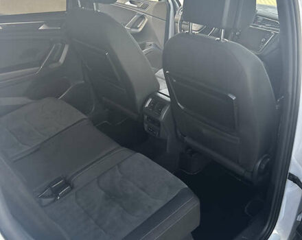 Белый Фольксваген Tiguan Allspace, объемом двигателя 0 л и пробегом 194 тыс. км за 28500 $, фото 30 на Automoto.ua