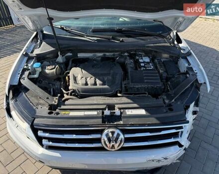 Белый Фольксваген Tiguan Allspace, объемом двигателя 2 л и пробегом 180 тыс. км за 12600 $, фото 18 на Automoto.ua