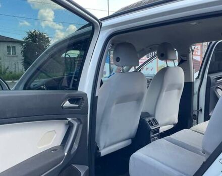 Белый Фольксваген Tiguan Allspace, объемом двигателя 1.98 л и пробегом 197 тыс. км за 16000 $, фото 24 на Automoto.ua