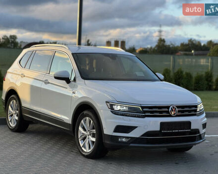 Белый Фольксваген Tiguan Allspace, объемом двигателя 2 л и пробегом 192 тыс. км за 26499 $, фото 26 на Automoto.ua