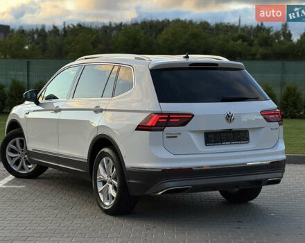 Белый Фольксваген Tiguan Allspace, объемом двигателя 2 л и пробегом 192 тыс. км за 26499 $, фото 43 на Automoto.ua