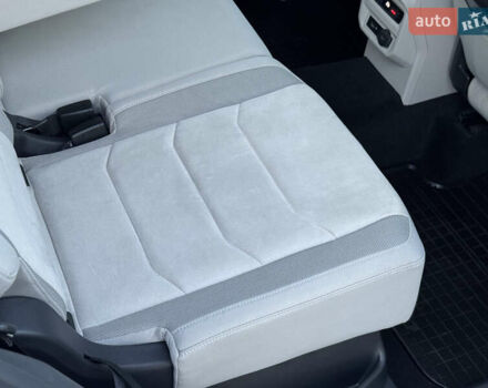 Белый Фольксваген Tiguan Allspace, объемом двигателя 2 л и пробегом 192 тыс. км за 26499 $, фото 69 на Automoto.ua