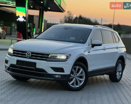 Білий Фольксваген Tiguan Allspace, об'ємом двигуна 2 л та пробігом 193 тис. км за 26499 $, фото 20 на Automoto.ua