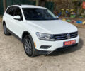 Белый Фольксваген Tiguan Allspace, объемом двигателя 2 л и пробегом 32 тыс. км за 18300 $, фото 14 на Automoto.ua