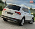 Белый Фольксваген Tiguan Allspace, объемом двигателя 2 л и пробегом 192 тыс. км за 26499 $, фото 33 на Automoto.ua