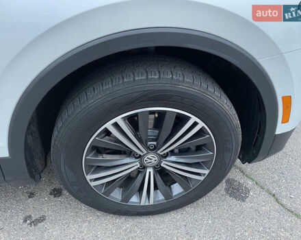 Белый Фольксваген Tiguan Allspace, объемом двигателя 1.97 л и пробегом 139 тыс. км за 20999 $, фото 6 на Automoto.ua
