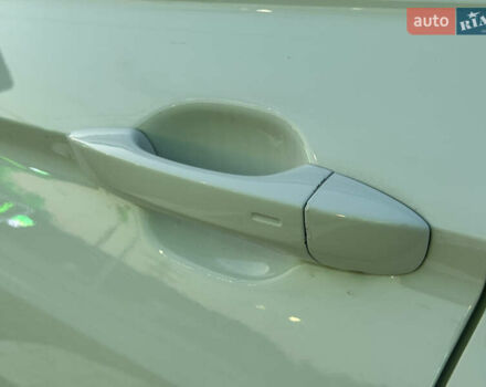 Білий Фольксваген Tiguan Allspace, об'ємом двигуна 2 л та пробігом 193 тис. км за 26499 $, фото 57 на Automoto.ua