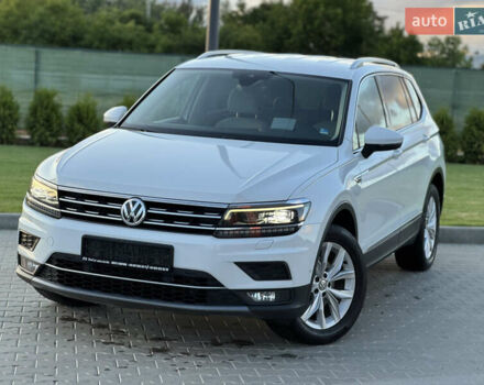 Белый Фольксваген Tiguan Allspace, объемом двигателя 2 л и пробегом 192 тыс. км за 26499 $, фото 9 на Automoto.ua