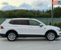 Белый Фольксваген Tiguan Allspace, объемом двигателя 2 л и пробегом 192 тыс. км за 26499 $, фото 50 на Automoto.ua