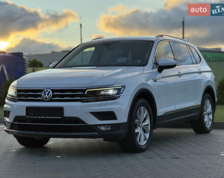 Белый Фольксваген Tiguan Allspace, объемом двигателя 2 л и пробегом 192 тыс. км за 26499 $, фото 30 на Automoto.ua