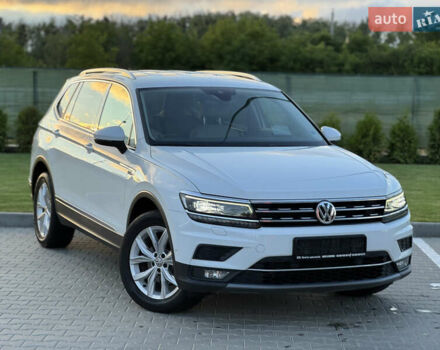 Белый Фольксваген Tiguan Allspace, объемом двигателя 2 л и пробегом 192 тыс. км за 26499 $, фото 13 на Automoto.ua