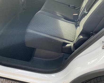 Белый Фольксваген Tiguan Allspace, объемом двигателя 2 л и пробегом 32 тыс. км за 18300 $, фото 28 на Automoto.ua