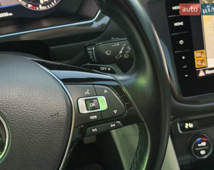 Белый Фольксваген Tiguan Allspace, объемом двигателя 2 л и пробегом 193 тыс. км за 26499 $, фото 56 на Automoto.ua