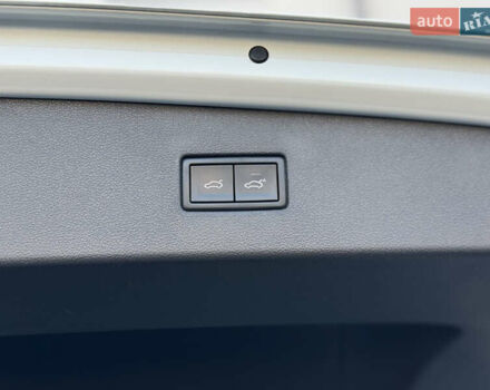 Білий Фольксваген Tiguan Allspace, об'ємом двигуна 2 л та пробігом 193 тис. км за 26499 $, фото 66 на Automoto.ua