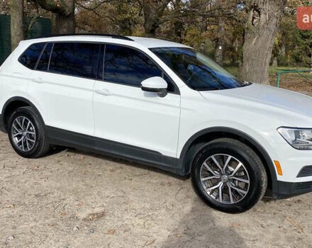 Белый Фольксваген Tiguan Allspace, объемом двигателя 2 л и пробегом 32 тыс. км за 18300 $, фото 2 на Automoto.ua