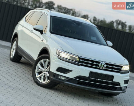 Білий Фольксваген Tiguan Allspace, об'ємом двигуна 2 л та пробігом 193 тис. км за 26499 $, фото 15 на Automoto.ua