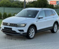 Белый Фольксваген Tiguan Allspace, объемом двигателя 2 л и пробегом 192 тыс. км за 26499 $, фото 4 на Automoto.ua