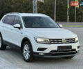 Белый Фольксваген Tiguan Allspace, объемом двигателя 2 л и пробегом 193 тыс. км за 26499 $, фото 4 на Automoto.ua