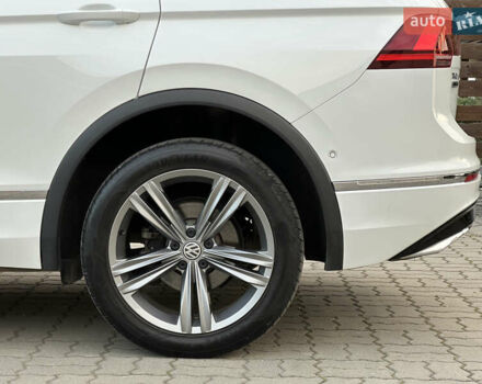 Белый Фольксваген Tiguan Allspace, объемом двигателя 2 л и пробегом 184 тыс. км за 31499 $, фото 18 на Automoto.ua