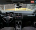 Белый Фольксваген Tiguan Allspace, объемом двигателя 2 л и пробегом 184 тыс. км за 31499 $, фото 74 на Automoto.ua