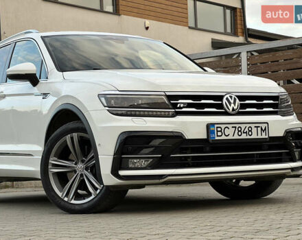 Белый Фольксваген Tiguan Allspace, объемом двигателя 2 л и пробегом 184 тыс. км за 31499 $, фото 26 на Automoto.ua