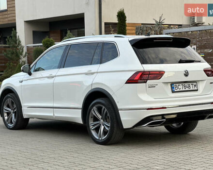 Белый Фольксваген Tiguan Allspace, объемом двигателя 2 л и пробегом 184 тыс. км за 31499 $, фото 20 на Automoto.ua