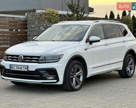 Белый Фольксваген Tiguan Allspace, объемом двигателя 2 л и пробегом 184 тыс. км за 31499 $, фото 19 на Automoto.ua
