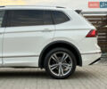 Белый Фольксваген Tiguan Allspace, объемом двигателя 2 л и пробегом 184 тыс. км за 31499 $, фото 15 на Automoto.ua