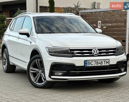 Белый Фольксваген Tiguan Allspace, объемом двигателя 2 л и пробегом 184 тыс. км за 31499 $, фото 33 на Automoto.ua