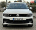 Белый Фольксваген Tiguan Allspace, объемом двигателя 2 л и пробегом 184 тыс. км за 31499 $, фото 41 на Automoto.ua