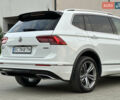 Белый Фольксваген Tiguan Allspace, объемом двигателя 2 л и пробегом 184 тыс. км за 31499 $, фото 50 на Automoto.ua