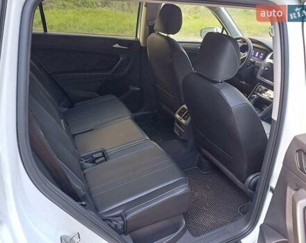 Білий Фольксваген Tiguan Allspace, об'ємом двигуна 2 л та пробігом 20 тис. км за 32000 $, фото 19 на Automoto.ua