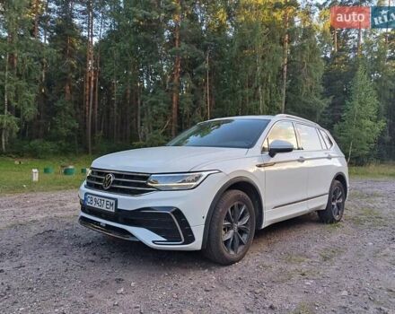 Білий Фольксваген Tiguan Allspace, об'ємом двигуна 2 л та пробігом 20 тис. км за 32000 $, фото 9 на Automoto.ua