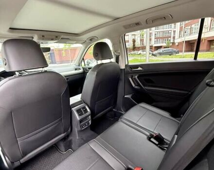 Белый Фольксваген Tiguan Allspace, объемом двигателя 1.98 л и пробегом 31 тыс. км за 30200 $, фото 9 на Automoto.ua