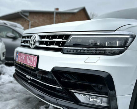 Білий Фольксваген Tiguan Allspace, об'ємом двигуна 2 л та пробігом 44 тис. км за 26500 $, фото 7 на Automoto.ua