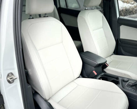 Білий Фольксваген Tiguan Allspace, об'ємом двигуна 2 л та пробігом 44 тис. км за 26500 $, фото 13 на Automoto.ua