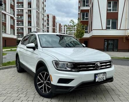 Белый Фольксваген Tiguan Allspace, объемом двигателя 1.98 л и пробегом 31 тыс. км за 30200 $, фото 1 на Automoto.ua