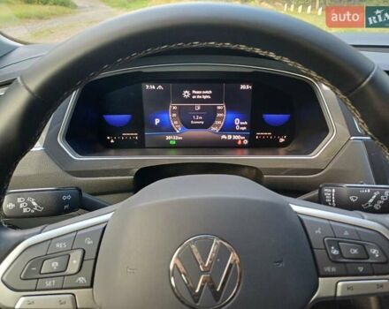 Білий Фольксваген Tiguan Allspace, об'ємом двигуна 2 л та пробігом 20 тис. км за 32000 $, фото 22 на Automoto.ua