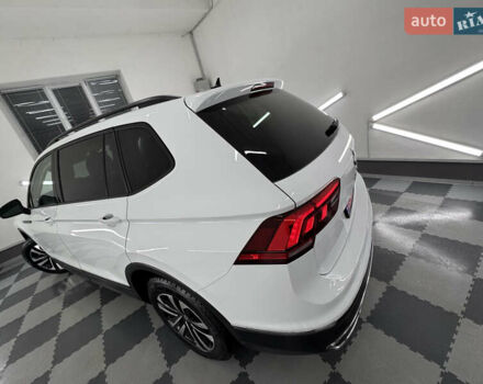 Белый Фольксваген Tiguan Allspace, объемом двигателя 2 л и пробегом 86 тыс. км за 24999 $, фото 26 на Automoto.ua