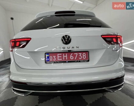 Белый Фольксваген Tiguan Allspace, объемом двигателя 2 л и пробегом 86 тыс. км за 24999 $, фото 125 на Automoto.ua