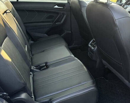 Білий Фольксваген Tiguan Allspace, об'ємом двигуна 2 л та пробігом 132 тис. км за 22600 $, фото 15 на Automoto.ua