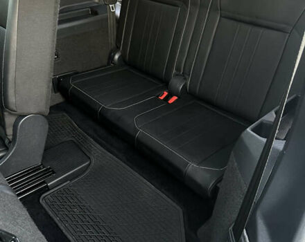 Білий Фольксваген Tiguan Allspace, об'ємом двигуна 2 л та пробігом 132 тис. км за 22600 $, фото 25 на Automoto.ua