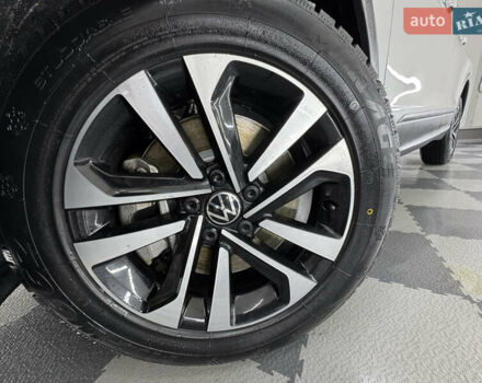 Белый Фольксваген Tiguan Allspace, объемом двигателя 2 л и пробегом 86 тыс. км за 24999 $, фото 113 на Automoto.ua