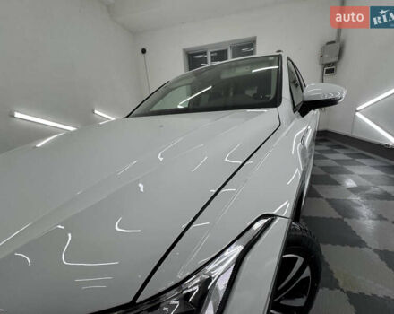 Белый Фольксваген Tiguan Allspace, объемом двигателя 2 л и пробегом 86 тыс. км за 24999 $, фото 109 на Automoto.ua