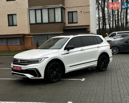 Белый Фольксваген Tiguan Allspace, объемом двигателя 2 л и пробегом 104 тыс. км за 26600 $, фото 21 на Automoto.ua