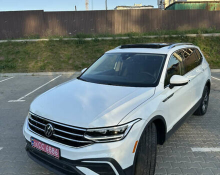 Білий Фольксваген Tiguan Allspace, об'ємом двигуна 2 л та пробігом 132 тис. км за 22600 $, фото 10 на Automoto.ua