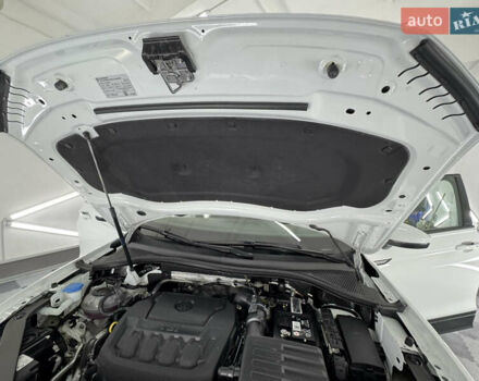 Белый Фольксваген Tiguan Allspace, объемом двигателя 2 л и пробегом 86 тыс. км за 24999 $, фото 83 на Automoto.ua