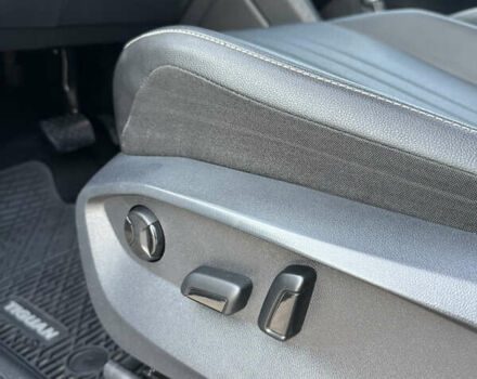 Білий Фольксваген Tiguan Allspace, об'ємом двигуна 2 л та пробігом 132 тис. км за 22600 $, фото 17 на Automoto.ua