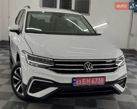 Белый Фольксваген Tiguan Allspace, объемом двигателя 2 л и пробегом 86 тыс. км за 24999 $, фото 8 на Automoto.ua