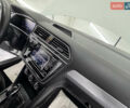 Белый Фольксваген Tiguan Allspace, объемом двигателя 2 л и пробегом 86 тыс. км за 24999 $, фото 77 на Automoto.ua